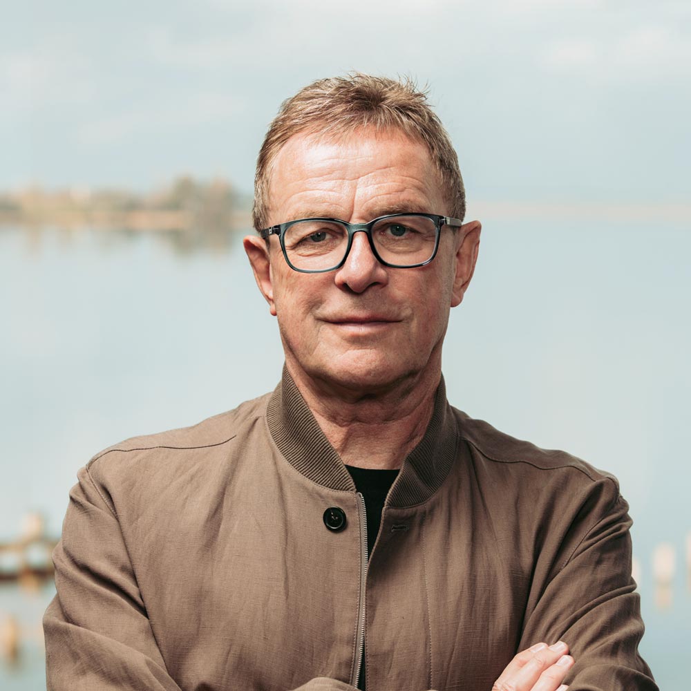 Optiker in Mattersburg mit Brillen von gloryfy Optics